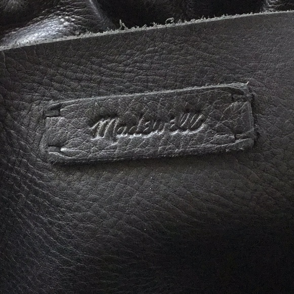 Madewell Black Shoulder Bag Sleek Design - Picture 2 of 6